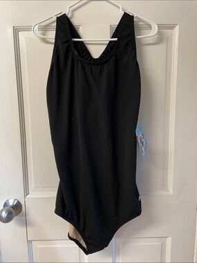 Ocean Aquashape brand new black one piece racerback swimsuit women’s size 20